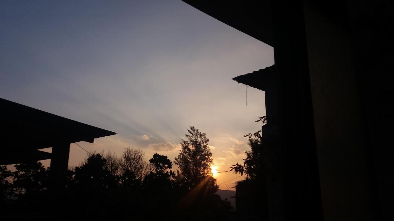 Trimurti Holiday Home Panchgani Dış mekan fotoğraf